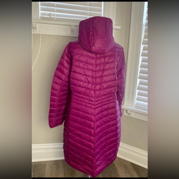 **JUST SOLD** Lands end puffer jacket XL pink - Picture 2 of 5